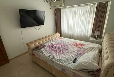 Apartament cu 3 camere decomandat în Victoriei - 1