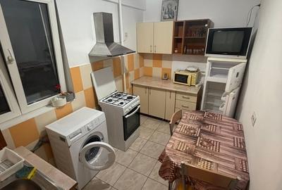 Apartament cu 2 camere decomandat în Viilor - 10