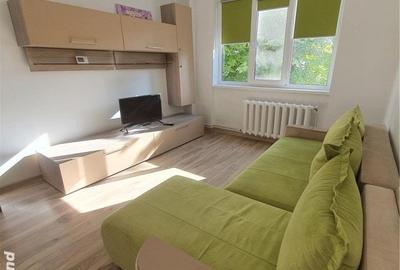 Apartament cu 2 camere decomandat, mobilat în Ultracentral