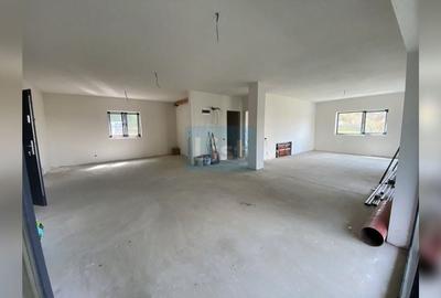 Apartament cu 3 camere semidecomandat în Andrei Mureșanu - 3