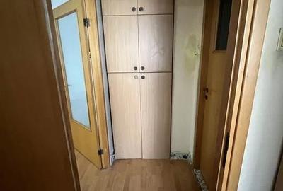 Apartament cu 2 camere semidecomandat în Obor