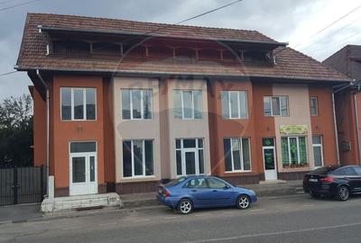Spațiu comercial, de 120 mp, în Central - 1
