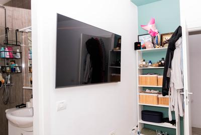 Apartament cu 3 camere decomandat în Km 5 - 26