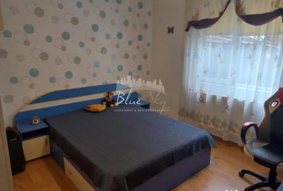 Casă cu 8 camere cu Teren 330 Mp în Eforie