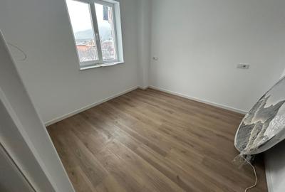 Apartament cu 3 camere decomandat în Central - 6