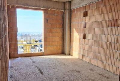 Apartament cu 3 camere în Copou - 2