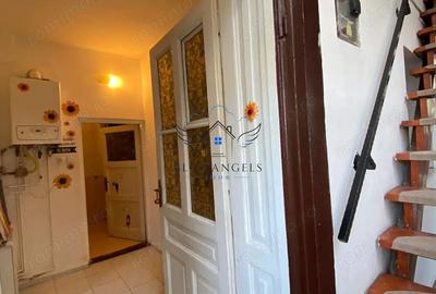 Casă cu 4 camere cu Teren 400 Mp în Central