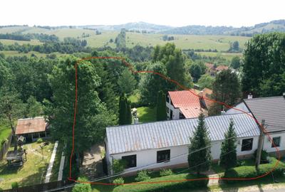 Casă individuală cu 9 camere cu Canalizare în Brebu Nou - 7