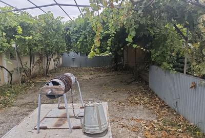 Casă cu 4 camere în Stejaru