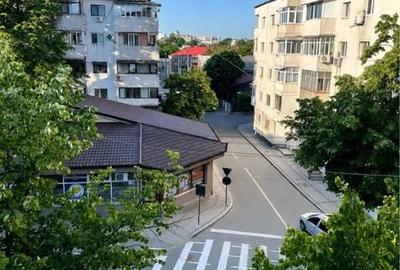 Apartament cu 3 camere decomandat în Central - 9