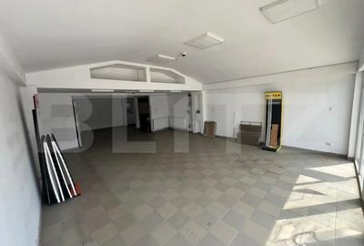 Spațiu comercial, de 160 mp, în Micro 11 - 2