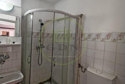 Apartament cu 4 camere decomandat în 1 Mai - 8