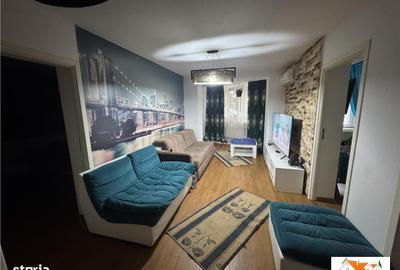 Apartament cu 3 camere în Cetate