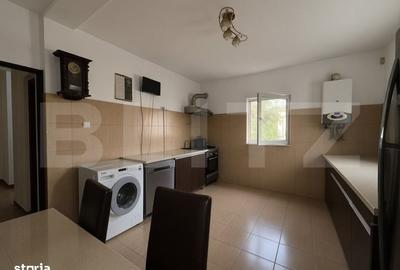 Casă cu 4 camere în Central