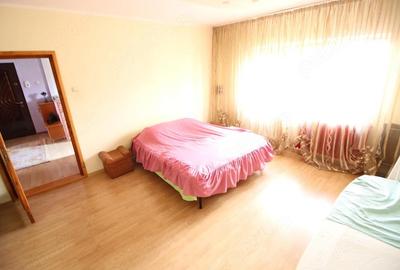 Apartament cu 4 camere decomandat, mobilat în Micro 20 - 14