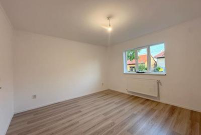 Duplex cu 4 camere cu Teren 235 Mp în Plopi - 3