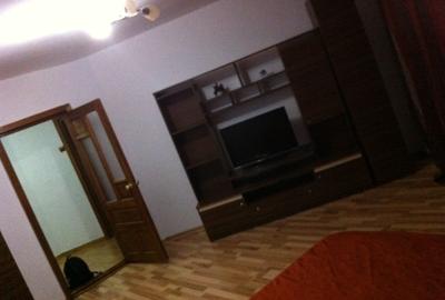 Apartament cu 3 camere în Central - 2
