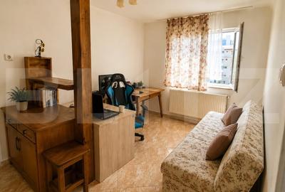 Apartament cu 2 camere semidecomandat, mobilat în Micro 14