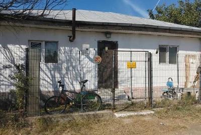 Casă cu Teren 140 Mp în Rahova