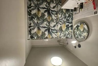 Apartament cu 4 camere semidecomandat în Central - 2