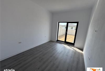 Casă cu 4 camere cu Teren 424 Mp în Central - 9