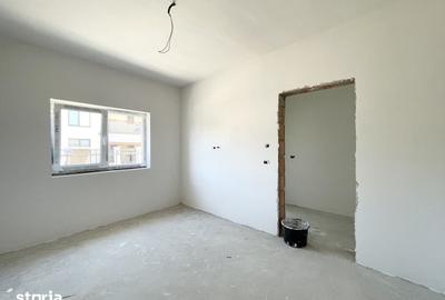 Casă cu 3 camere cu Teren 250 Mp în Moșnița Nouă - 2