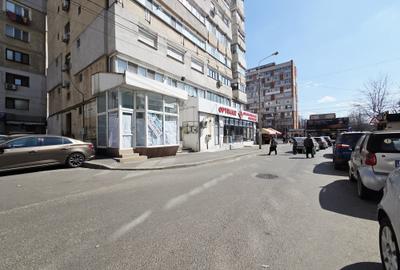 Spațiu comercial, de 36 mp, în Micro 18