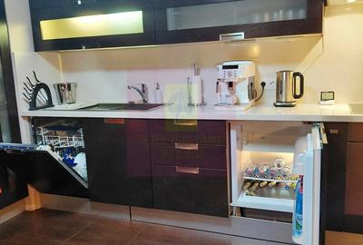 Apartament cu 4 camere decomandat în 13 Septembrie