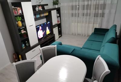 Apartament cu 3 camere decomandat în Ostroveni