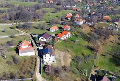 Teren agricol intravilan de 1364 mp, în Sohodol - 3