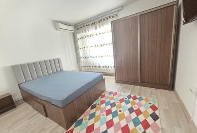 Garsonieră decomandată în - 1