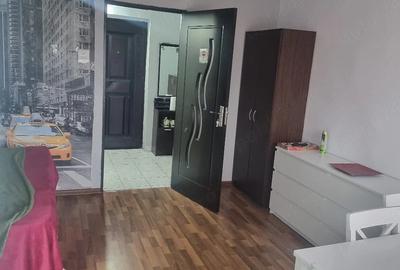 Garsonieră decomandată în Gară - 4