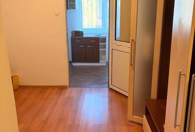 Garsonieră semidecomandată în Centrul Civic