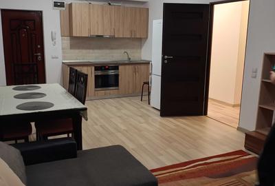 Apartament cu 2 camere decomandat în Exterior Vest