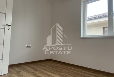 Duplex cu 4 camere cu Canalizare în Sânandrei - 2