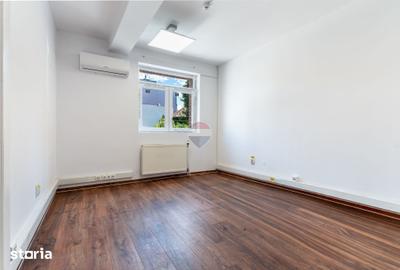 Spațiu comercial, de 52.48 mp, în Central