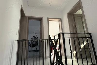 Casă cu Teren 445 Mp în Bănești - 8