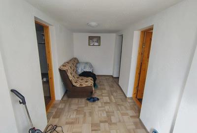 Casă cu Teren 916 Mp în Vânători - 9