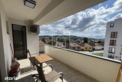Apartament cu 3 camere în Lazaret