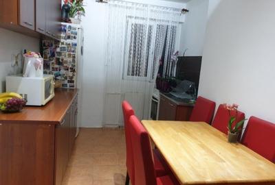 Apartament cu 2 camere decomandat în Lipovei - 3