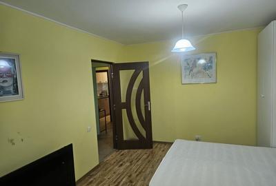 Apartament cu 3 camere decomandat, mobilat în Drumul Taberei