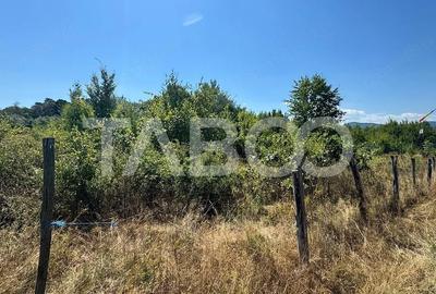 Teren de 2730 mp, în Calea Poplăcii