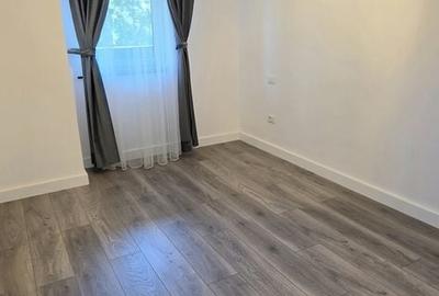 Apartament cu 3 camere în Central - 3