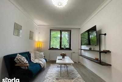 Apartament cu 2 camere semidecomandat, mobilat în City Park Mall - 9