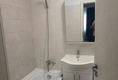 Apartament cu 3 camere semidecomandat, mobilat în Theodor Pallady