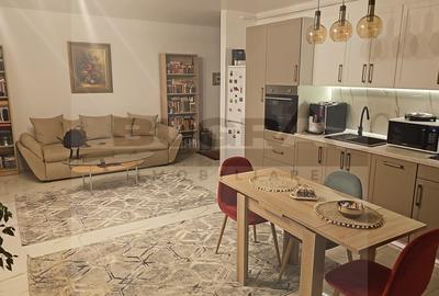 Apartament cu 2 camere semidecomandat în Sânnicoară