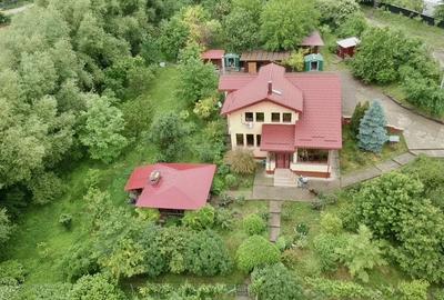 Casă cu 6 camere cu Teren 8800 Mp în Gura Văii - 4