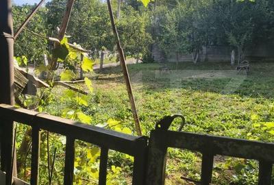 Casă cu 4 camere cu Teren 424 Mp în Central