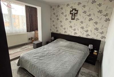Apartament cu 3 camere decomandat în Tudor - 4