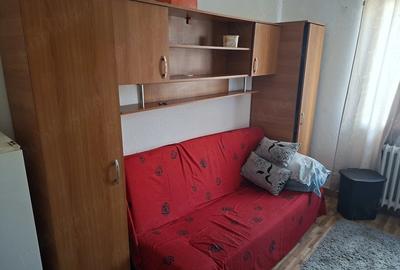 Garsonieră decomandată în Medicină - 3